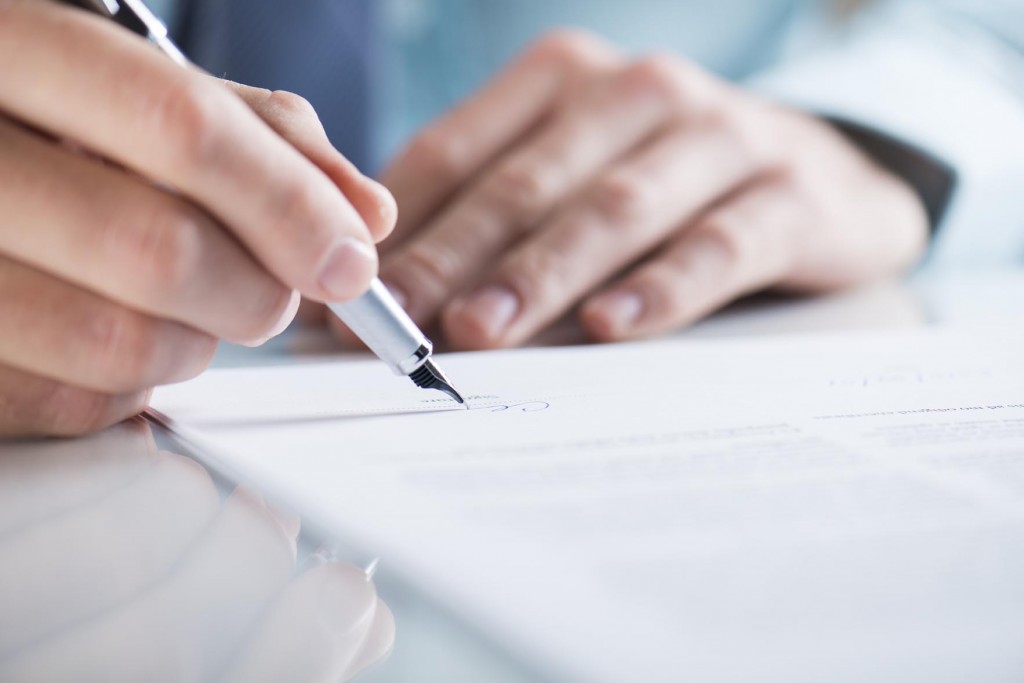 Abogados herencias: Ahorrar impuestos en las herencias con el seguro de vida y el plan de pensiones.
