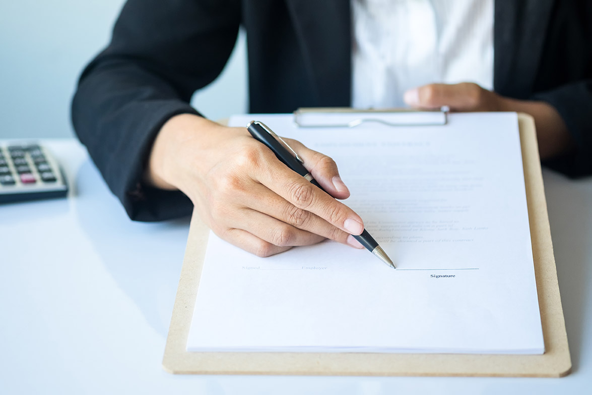 Tipos de contrato laborales y mercantiles