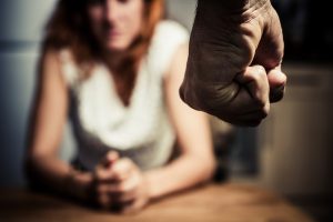 abogado violencia entre parejas